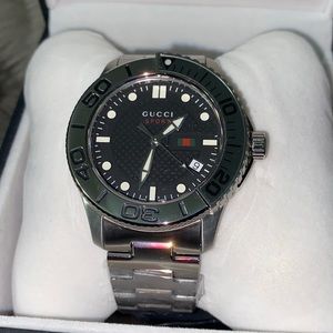 New Authentic Gucci Men’s Watch